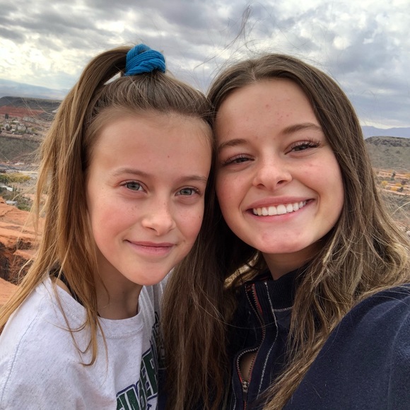 Meet your Posher, Lindsey - Picture 1 of 1